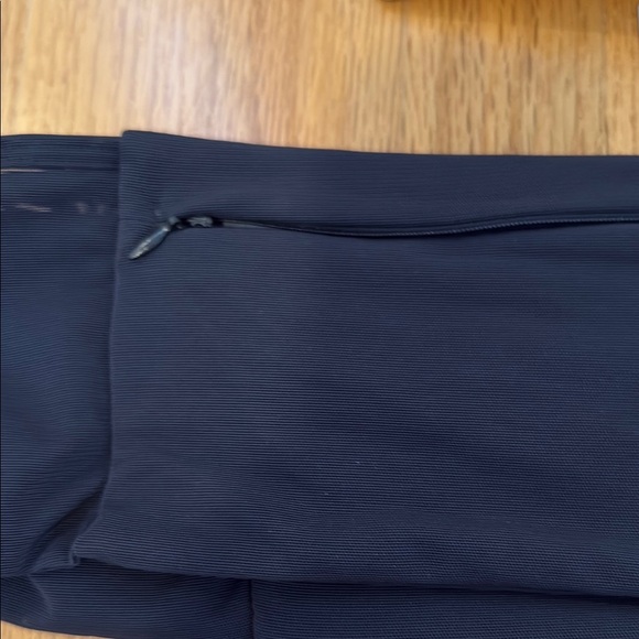NWT Nathan | The Zipster Max Black Running Belt - Picture 5 of 9